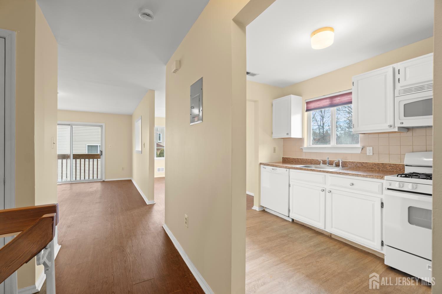 1606 Madaline Drive Avenel, NJ 07001 - Photo 17 of 26