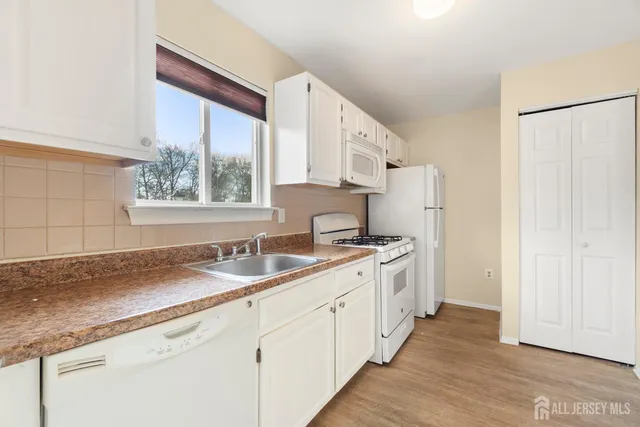 $2,850 | 1606 Madaline Drive, Avenel, NJ 07001