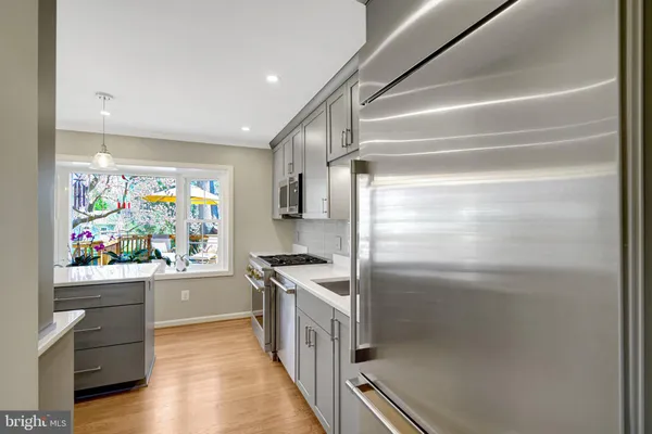 $870,000 | 5700 Broadmoor Street, Alexandria, VA 22315