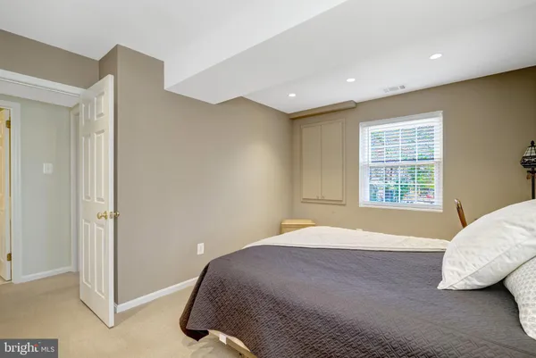 $870,000 | 5700 Broadmoor Street, Alexandria, VA 22315