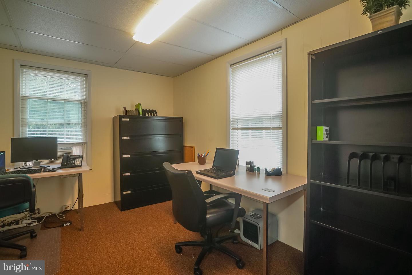 32 West Upper Ferry Road Ewing, NJ 08628 - Photo 10 of 16