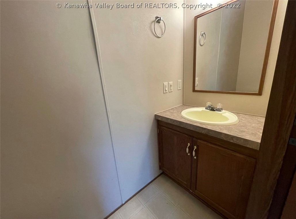 145 Cedar Valley Road Ripley, WV 25271 - Photo 15 of 23 Gallery Image 15