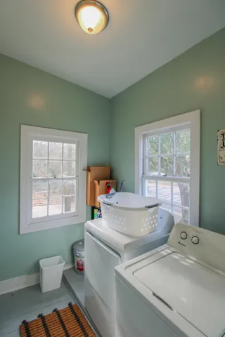 $3,300 | 52 Chapel Street, Unit B, Charleston, SC 29403