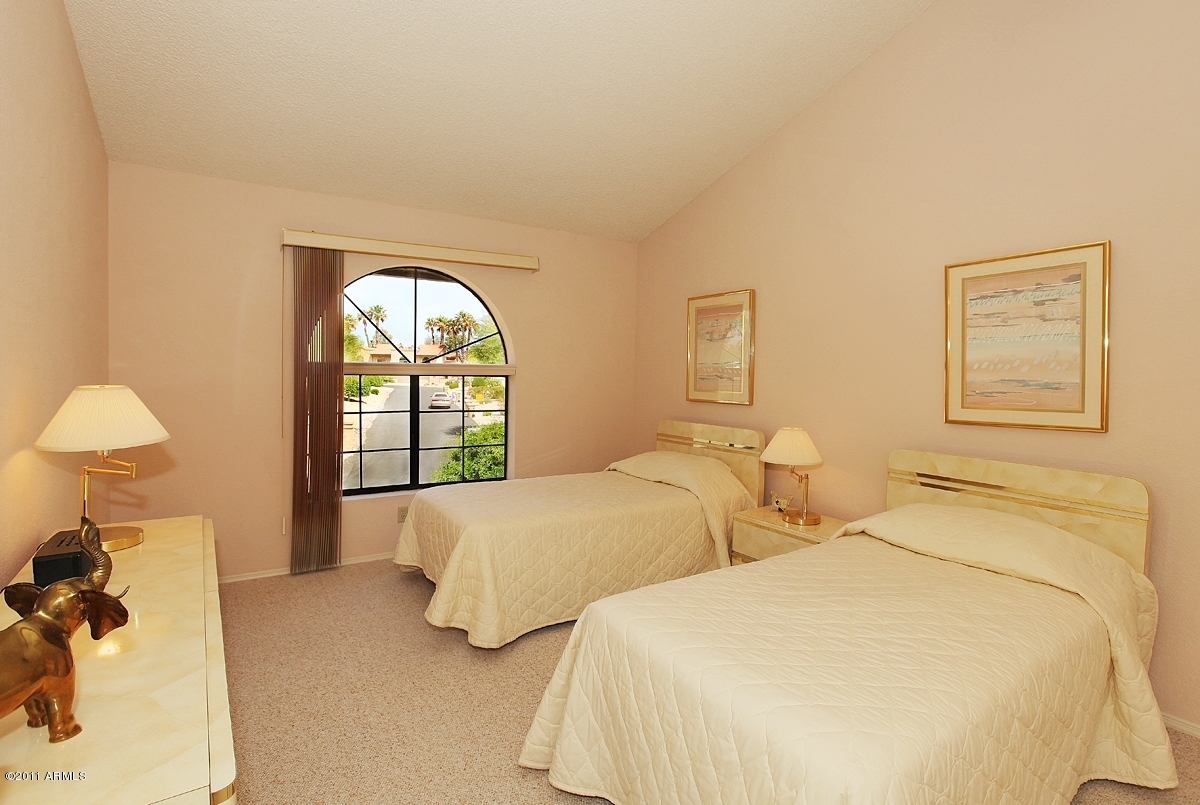 25609 Forest Road, Unit 14 Rio Verde, AZ 85263 - Photo 14 of 23 Guest Room 1