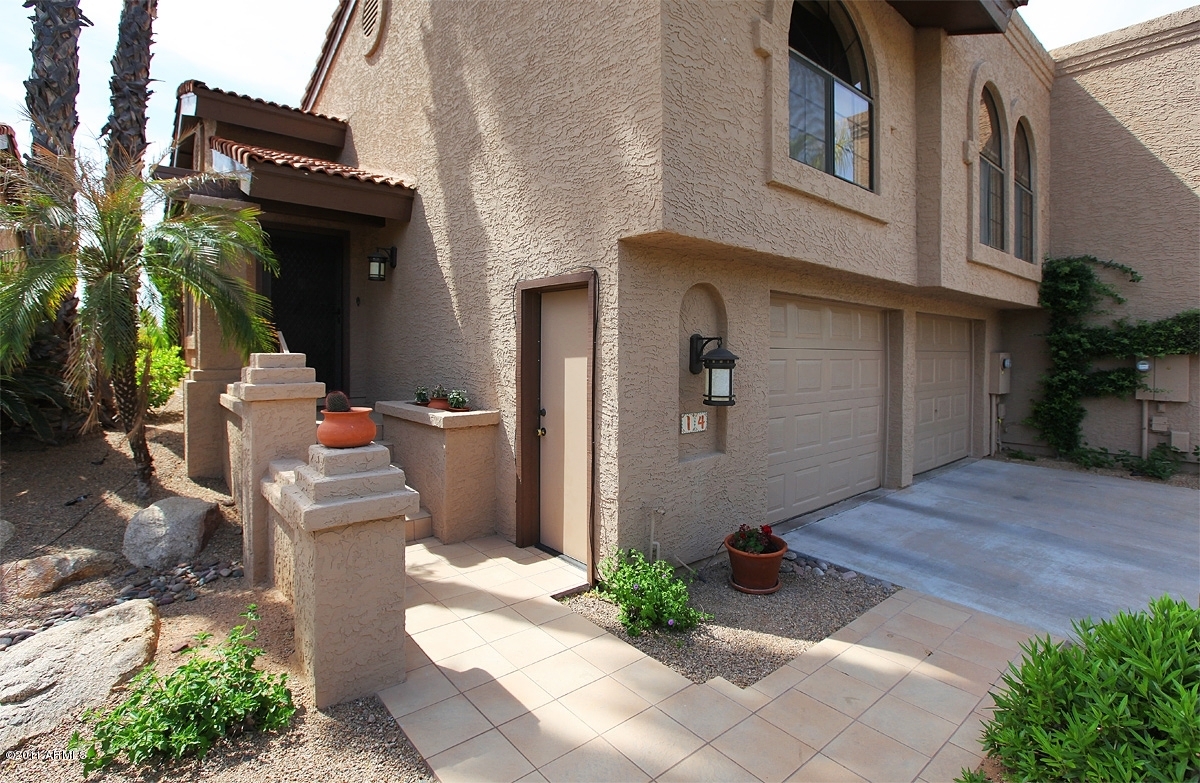 25609 Forest Road, Unit 14 Rio Verde, AZ 85263 - Photo 21 of 23 Front View 2
