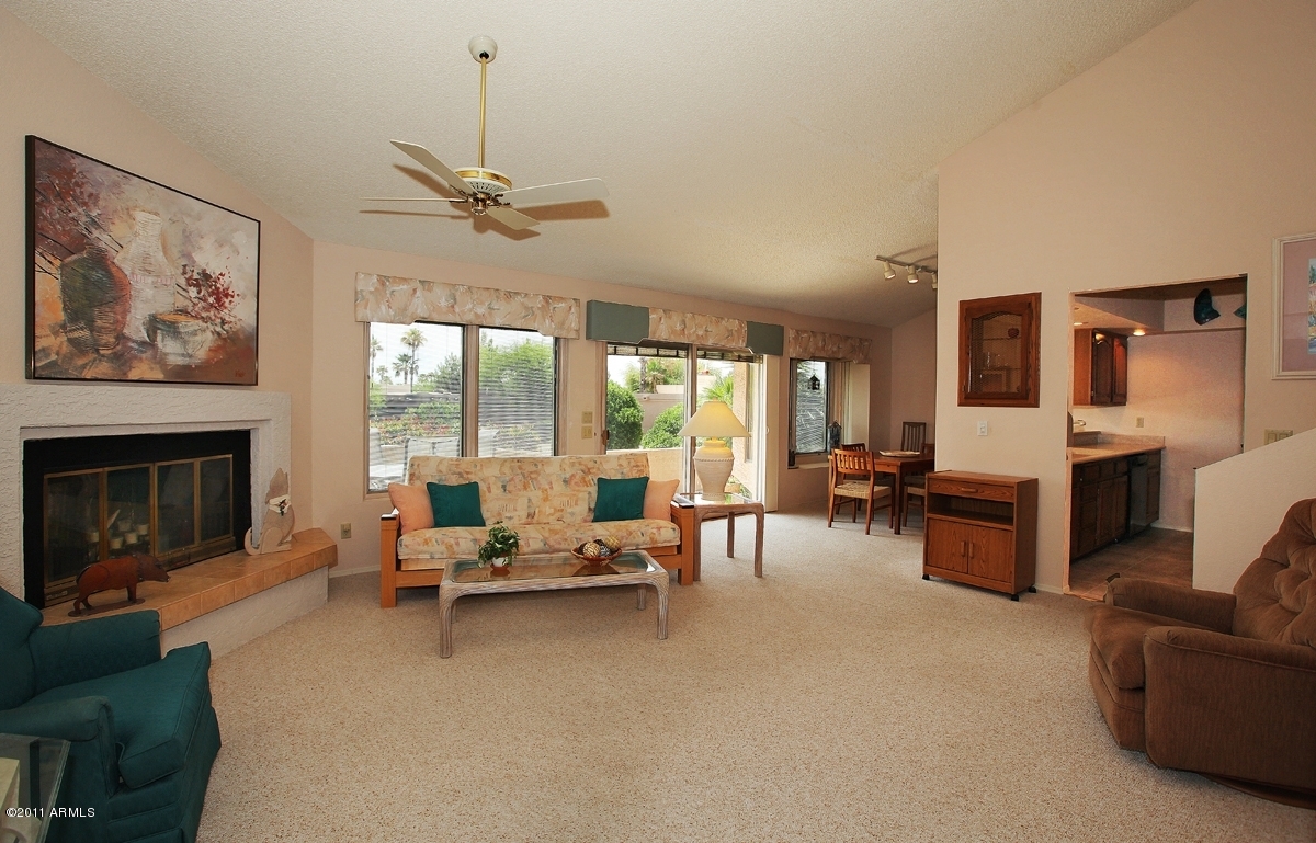 25609 Forest Road, Unit 14 Rio Verde, AZ 85263 - Photo 6 of 23 Living room and dining area