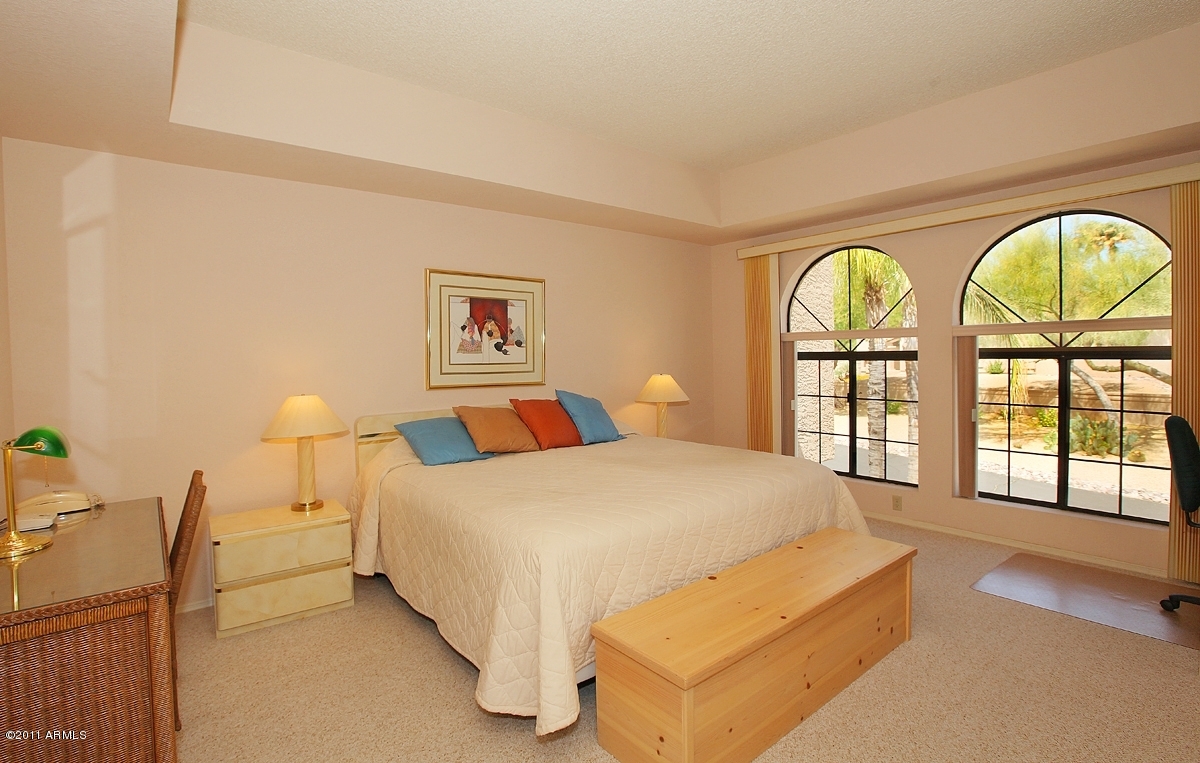 25609 Forest Road, Unit 14 Rio Verde, AZ 85263 - Photo 10 of 23 Master Bedroom