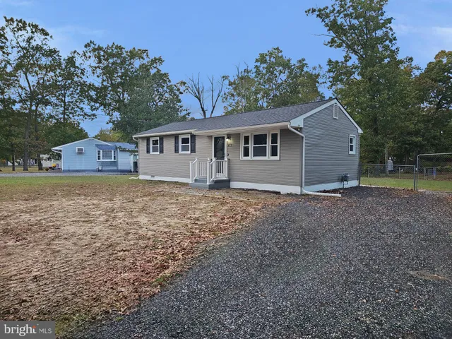 a view of a house with a garden