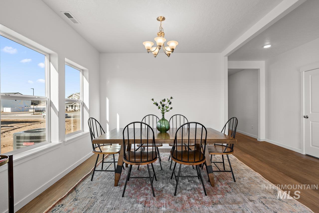 10199 Bellevue Ridge Street Nampa, ID 83687 - Photo 2 of 5