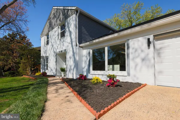 $959,900 | 13622 Ellendale Drive, Chantilly, VA 20151
