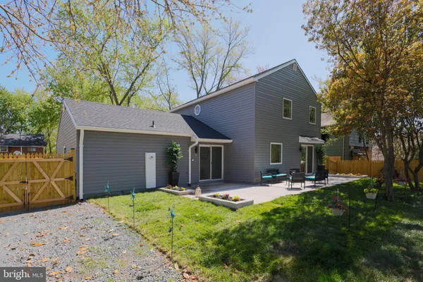 $959,900 | 13622 Ellendale Drive, Chantilly, VA 20151