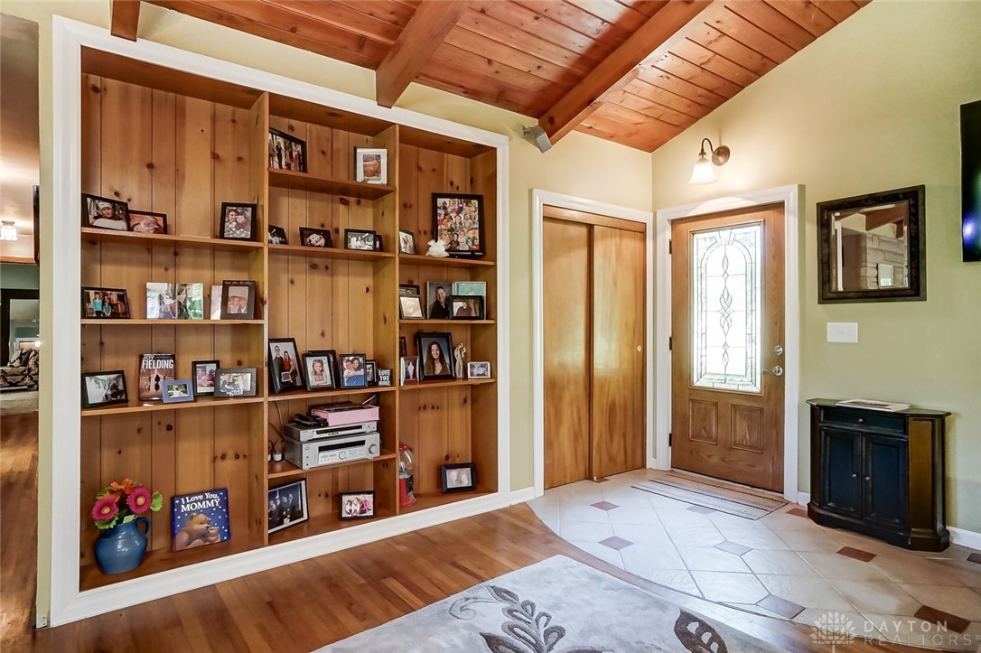 966 McBee Road Bellbrook, OH 45305 - Photo 2 of 52 Gallery Image 2