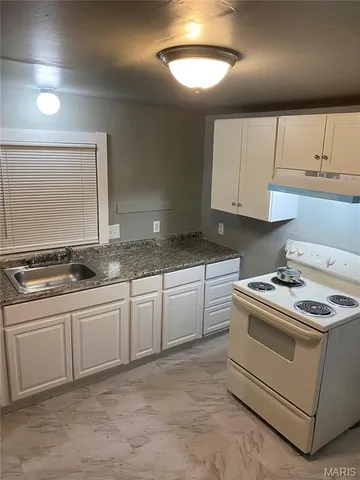 $120,000 | 8127 Airport Road, St. Louis, MO 63134