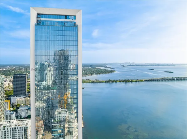 $9,850 | 700 Northeast 26th Terrace, Unit 5606, Miami, FL 33137