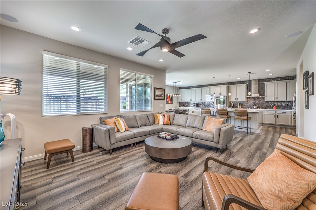 12555 Dolan Point Street Las Vegas, NV 89138 - Photo 15 of 96