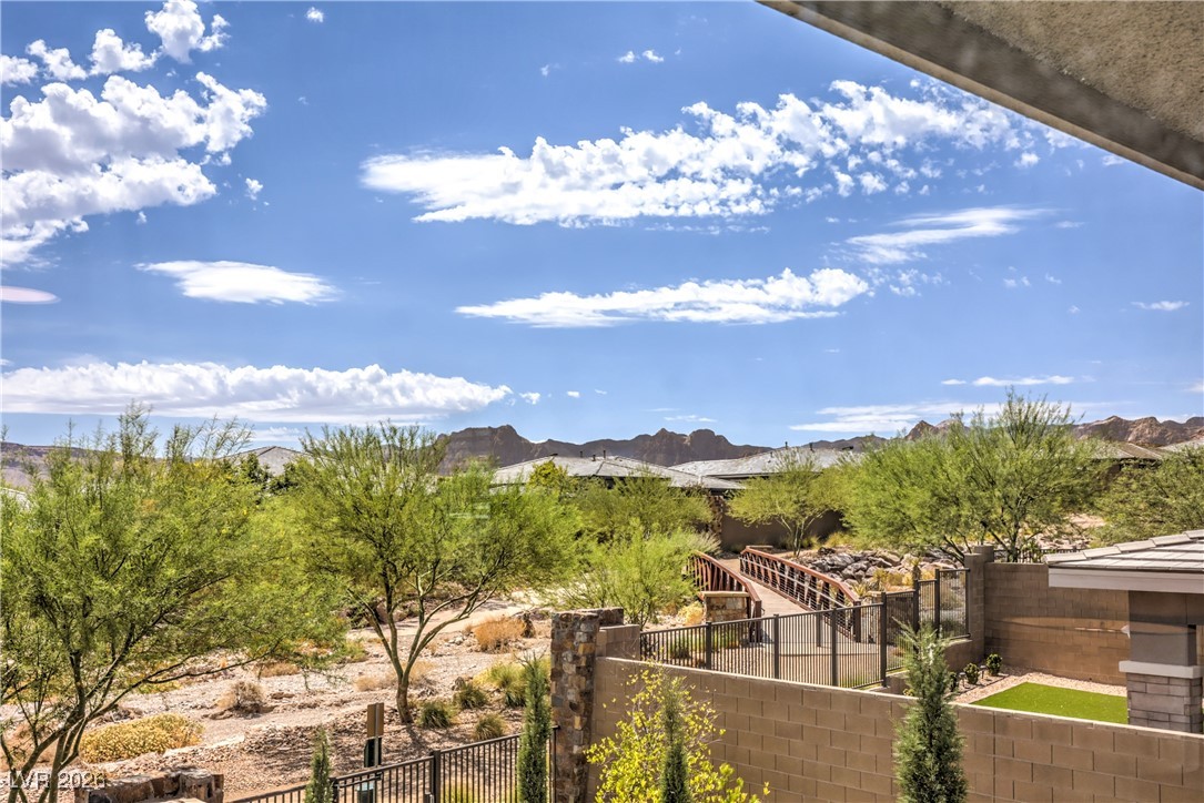 12555 Dolan Point Street Las Vegas, NV 89138 - Photo 33 of 96