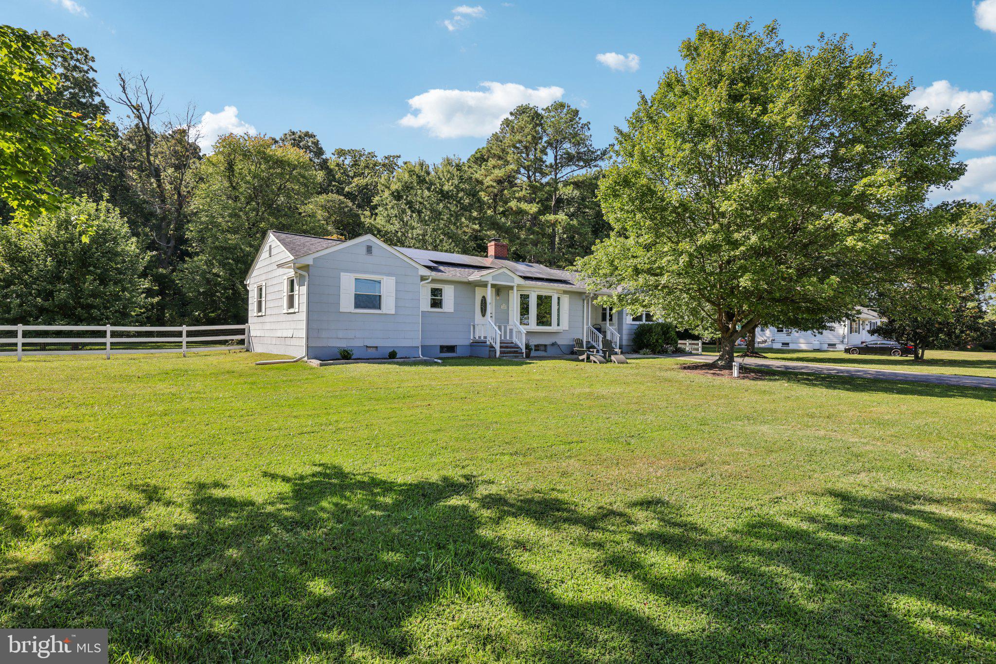1609 Love Point Road Stevensville, MD 21666 - Photo 4 of 64 Front elevation - yard