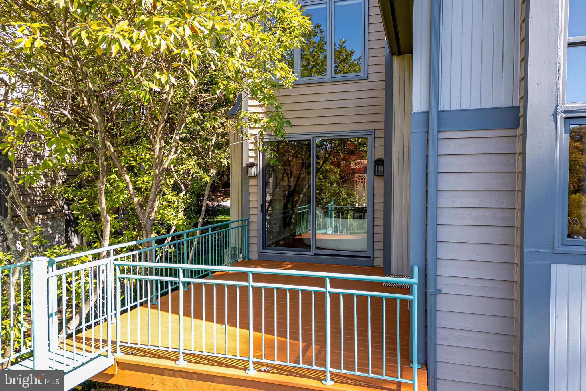 1472 Waterfront Road Reston, VA 20194 - Photo 13 of 81