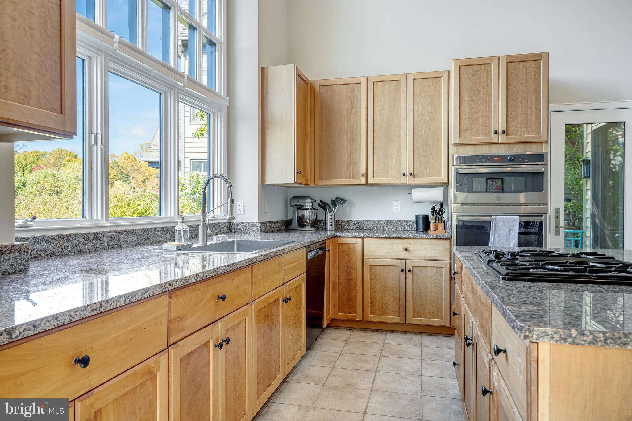 1472 Waterfront Road Reston, VA 20194 - Photo 32 of 81