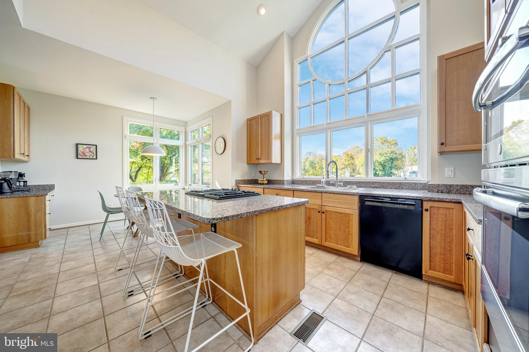 1472 Waterfront Road Reston, VA 20194 - Photo 33 of 81