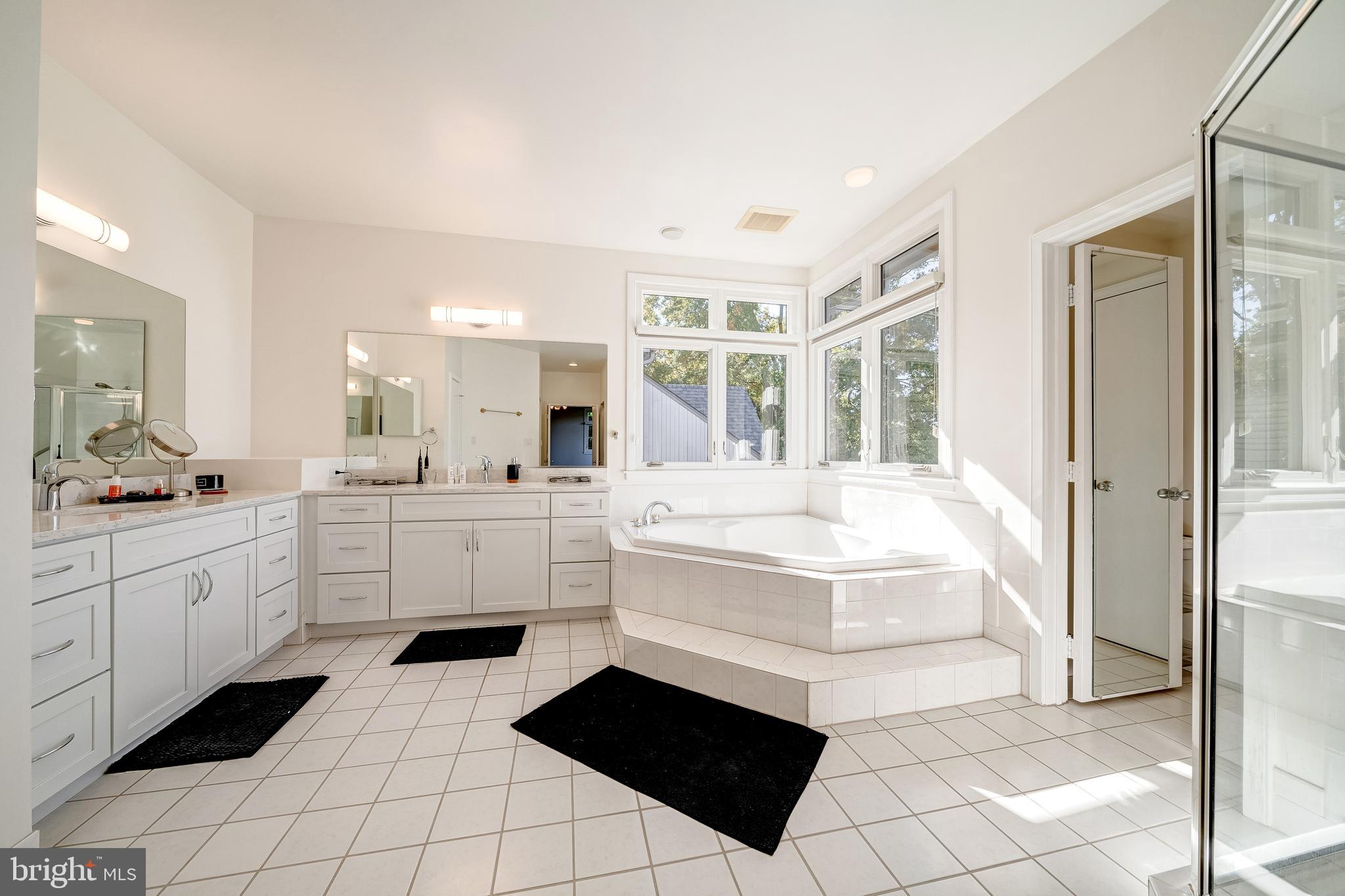 1472 Waterfront Road Reston, VA 20194 - Photo 42 of 81