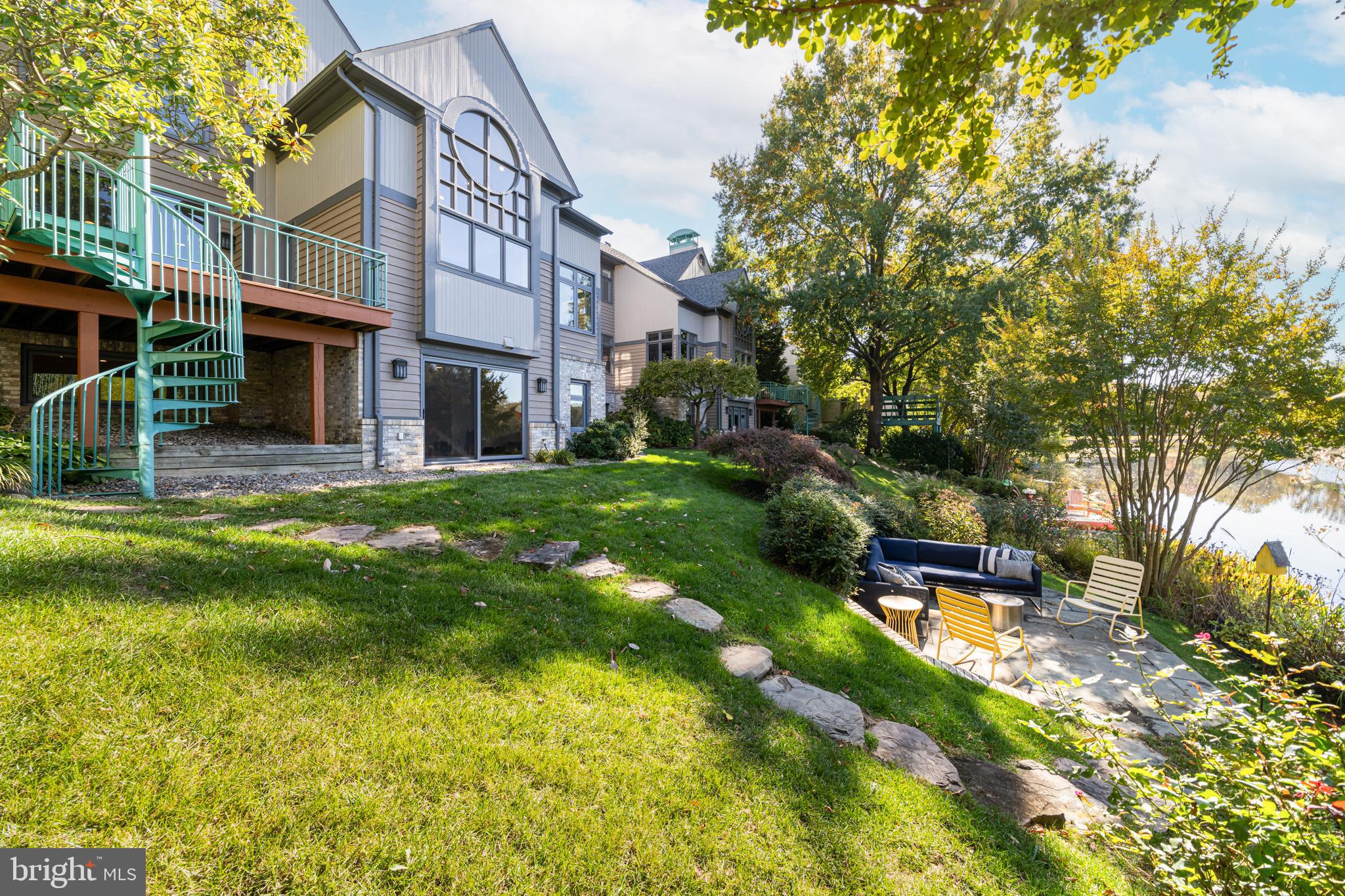 1472 Waterfront Road Reston, VA 20194 - Photo 9 of 81