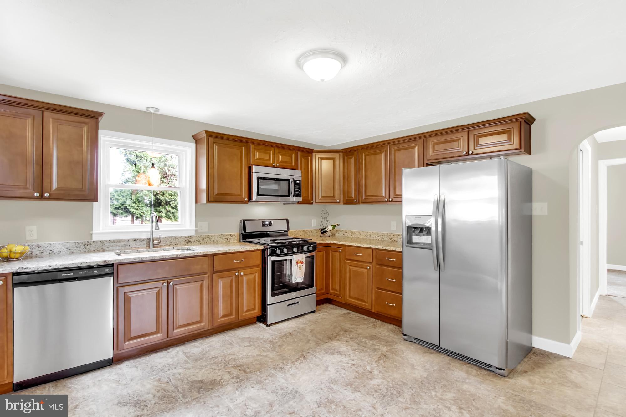 320 Winterstown Road Red Lion, PA 17356 - Photo 6 of 23 Gallery Image 6