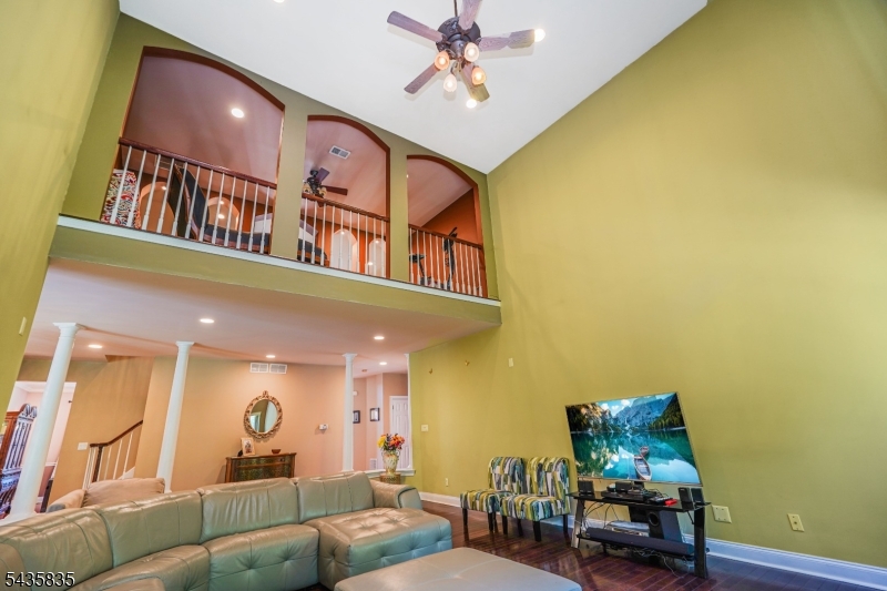 30 Rue Chagall Somerset, NJ 08873 - Photo 11 of 44