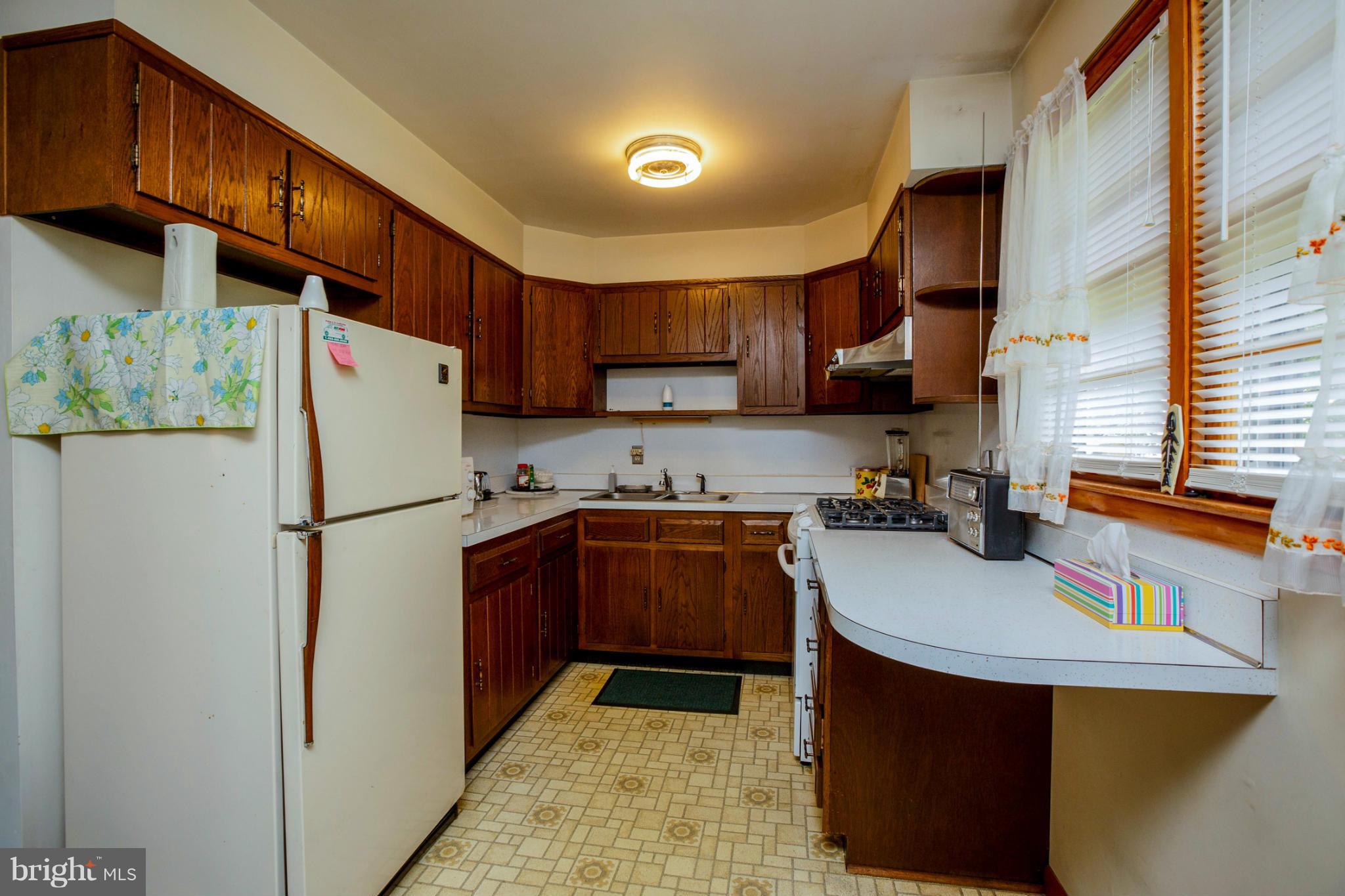 7944 Dorsey Run Road Jessup, MD 20794 - Photo 13 of 27 Kitchen