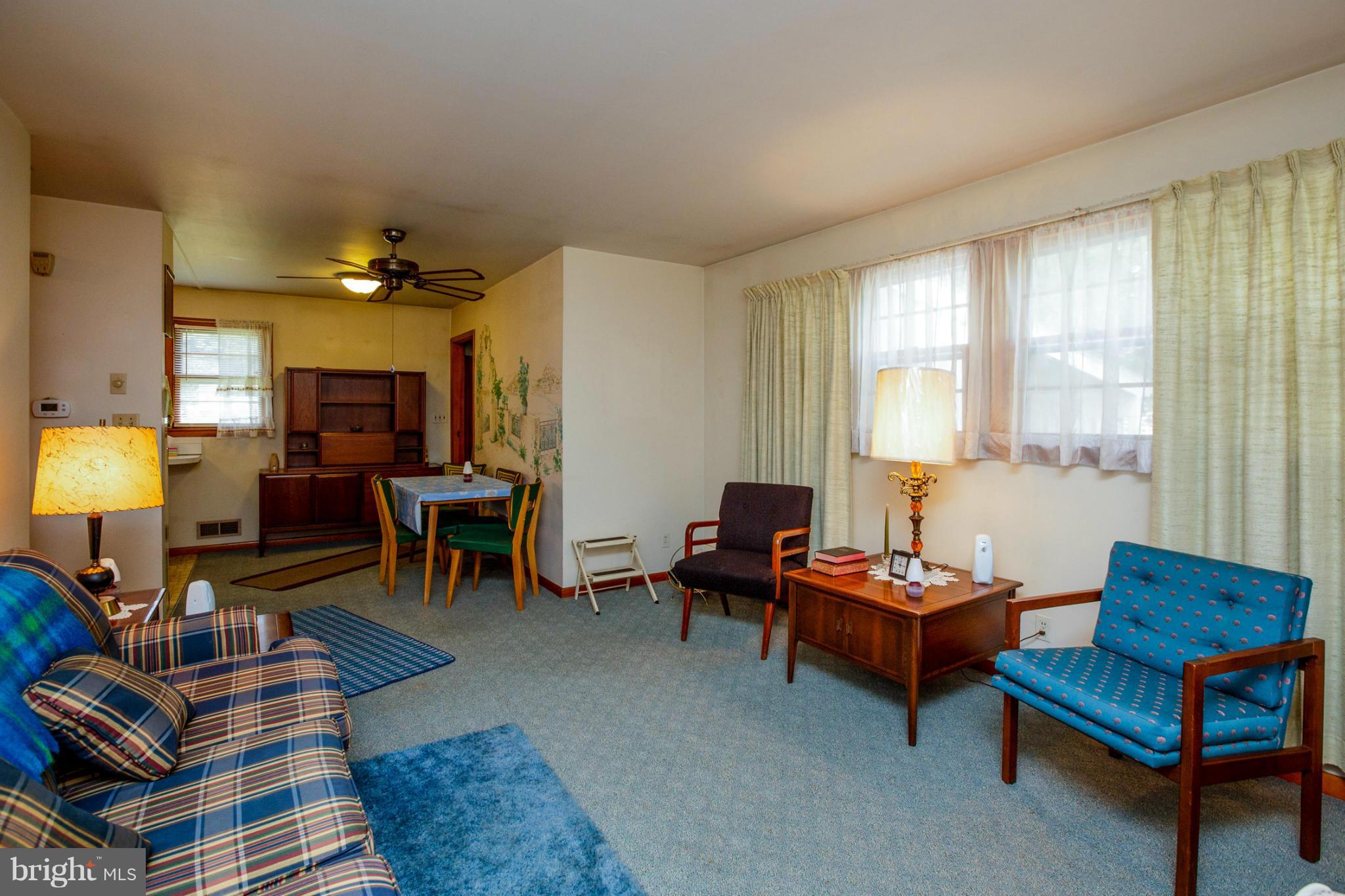 7944 Dorsey Run Road Jessup, MD 20794 - Photo 9 of 27 Living Room