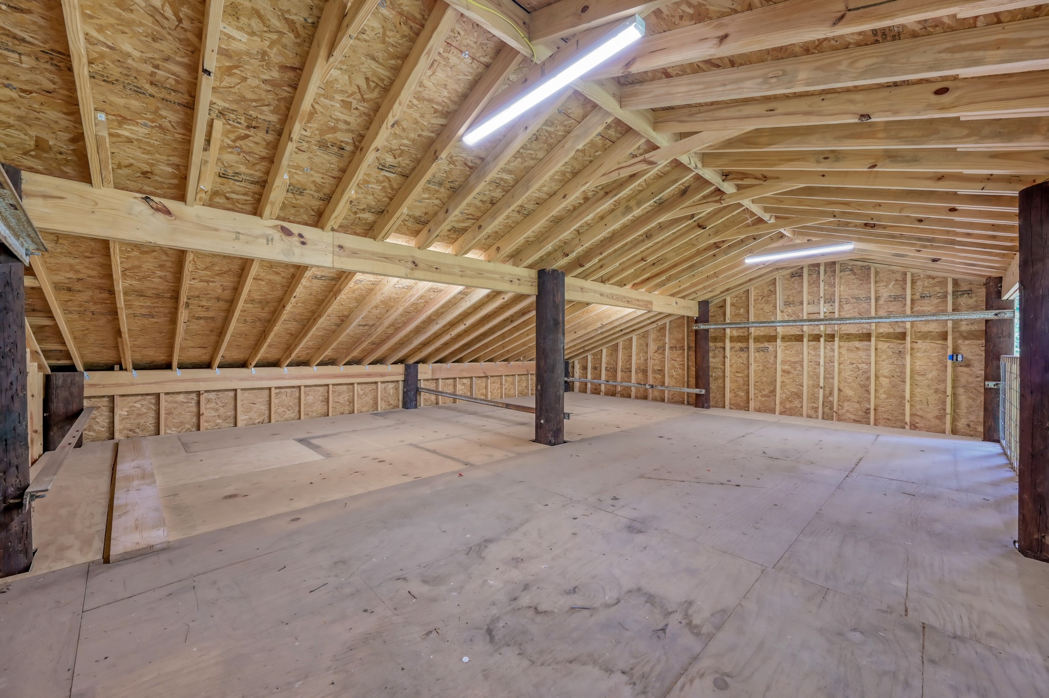 16892 Payne Road Conroe, TX 77302 - Photo 39 of 50 Loft