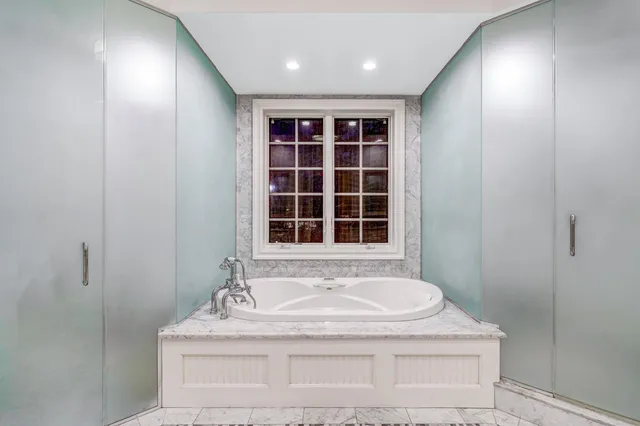 $4,700,000 | 850 East 23rd Street, Unit PRIVATE HOUSE | East Midwood