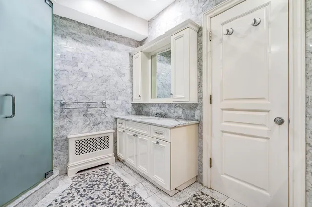 $4,700,000 | 850 East 23rd Street, Unit PRIVATE HOUSE | East Midwood