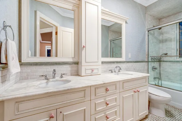 $4,700,000 | 850 East 23rd Street, Unit PRIVATE HOUSE | East Midwood