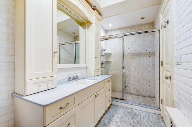 $4,700,000 | 850 East 23rd Street, Unit PRIVATE HOUSE | East Midwood