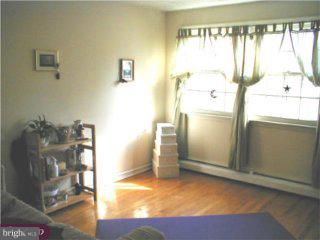 724 West Rolling Road Springfield, PA 19064 - Photo 4 of 6