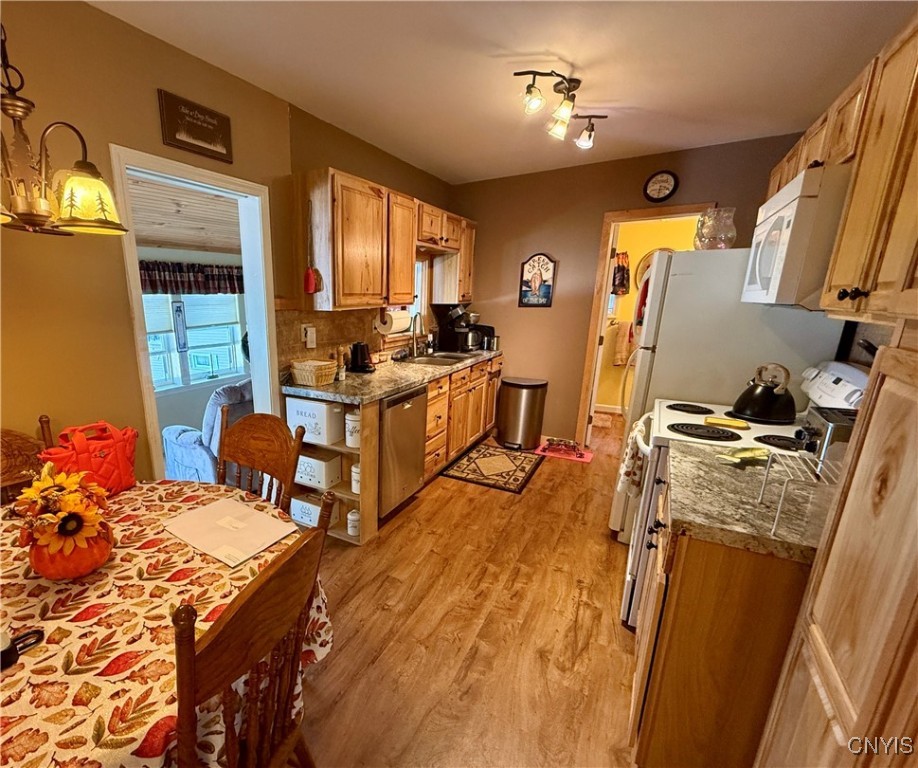 3404 County Rte 6 Hammond, NY 13646 - Photo 7 of 28