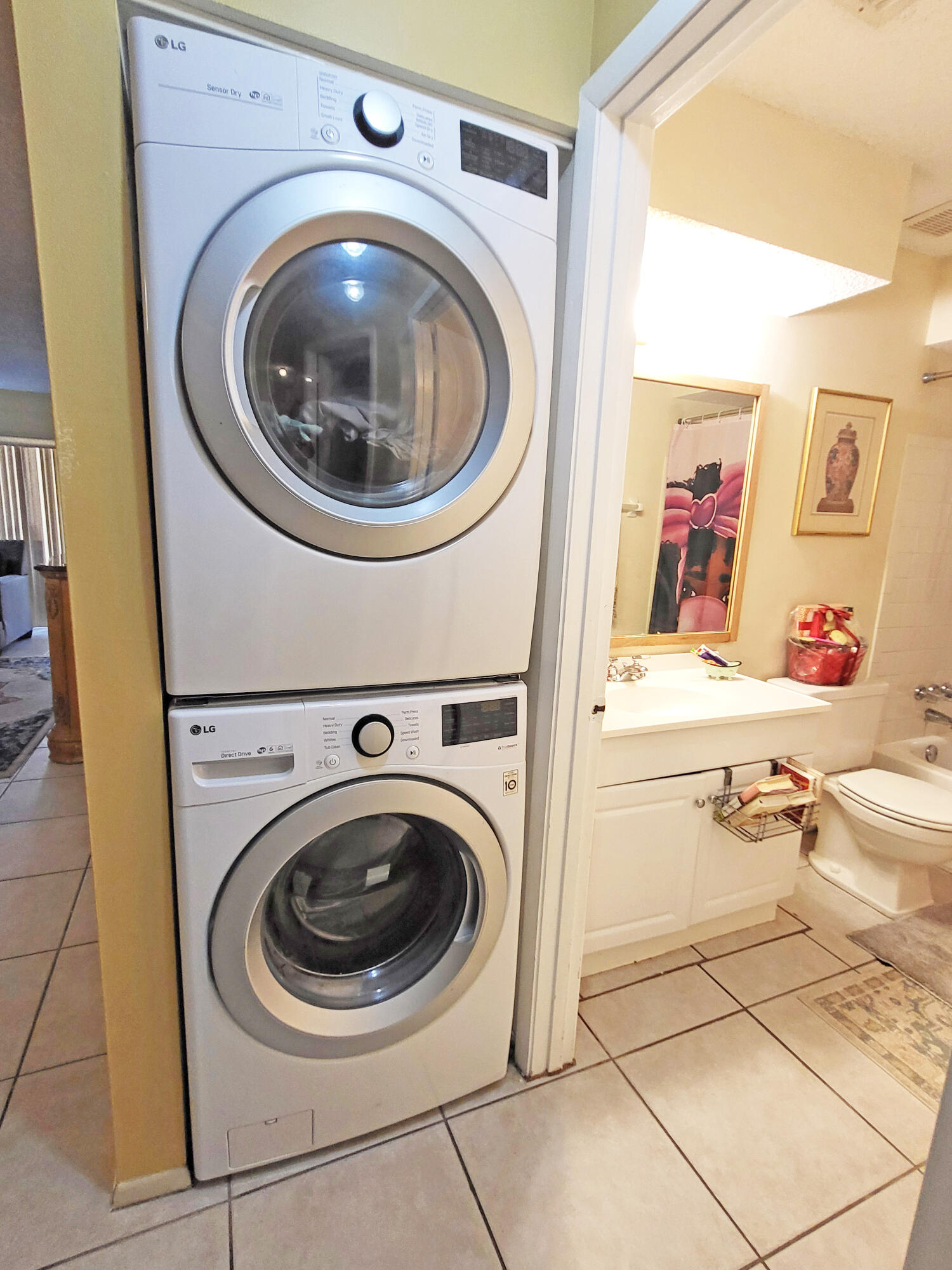 6034 Indrio Road, Unit 7 Fort Pierce, FL 34951 - Photo 6 of 13 20251003_122756.2