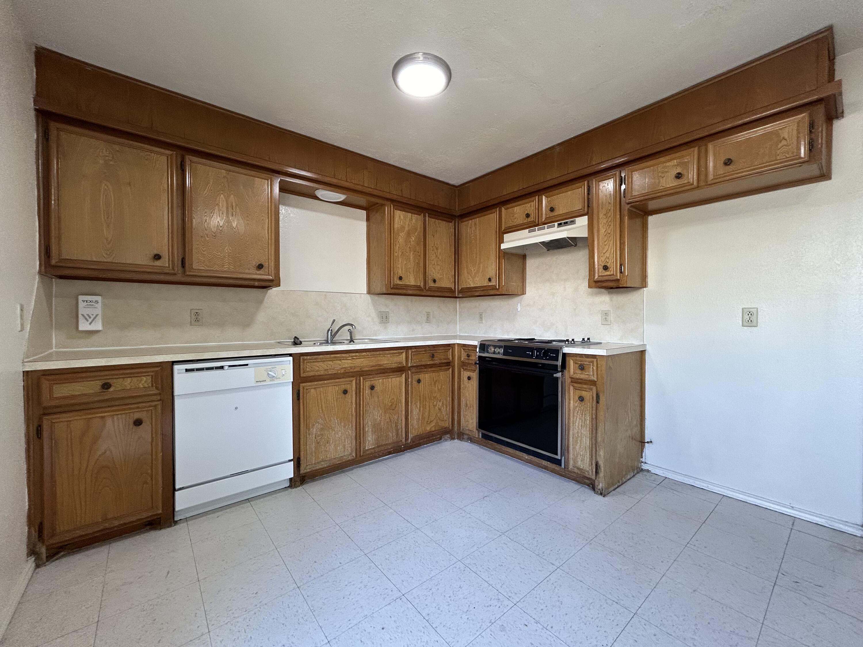 6110 36th Street, Unit 1 Lubbock, TX 79407 - Photo 9 of 22 9