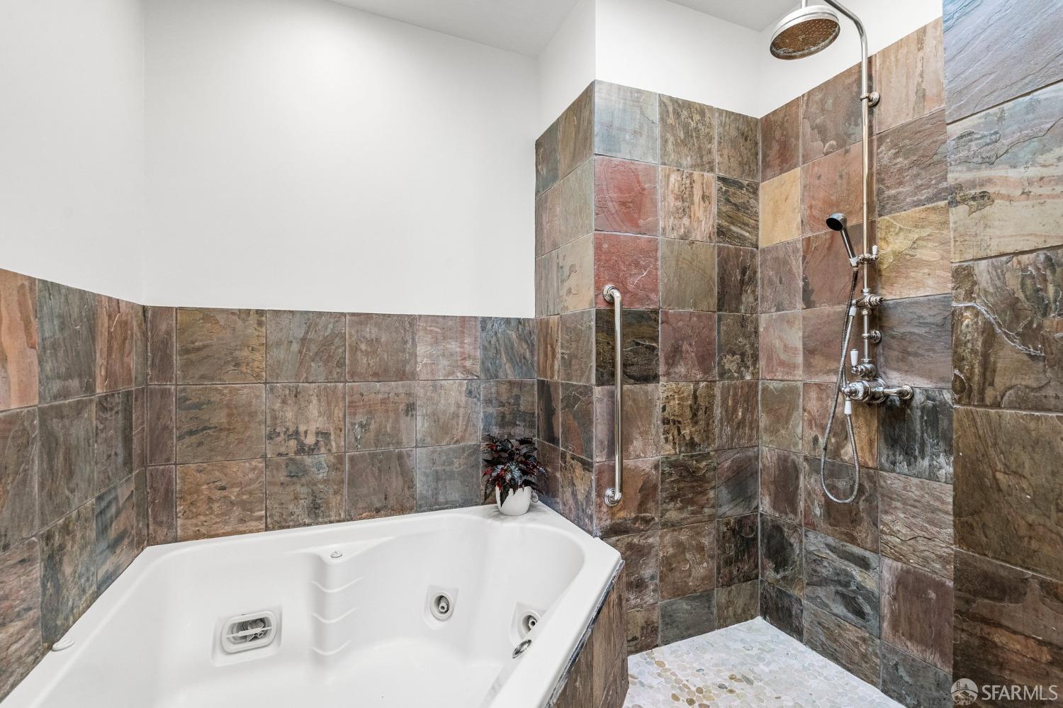261 Ripley Street San Francisco, CA 94110 - Photo 16 of 33 Gallery Image 16
