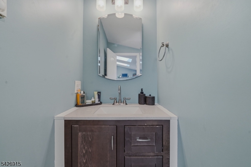 101 Pitney Road Hopatcong, NJ 07821 - Photo 22 of 38