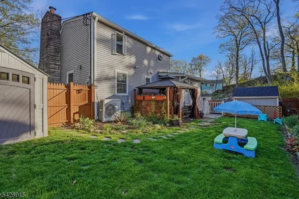 $435,000 | 101 Pitney Road, Hopatcong, NJ 07821