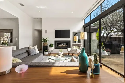 $1,995,000 | 5640 Brookstown Drive, Dallas, TX 75230