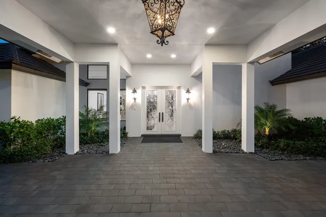 $3,499,000 | 4834 South Lake Drive, Boynton Beach, FL 33436