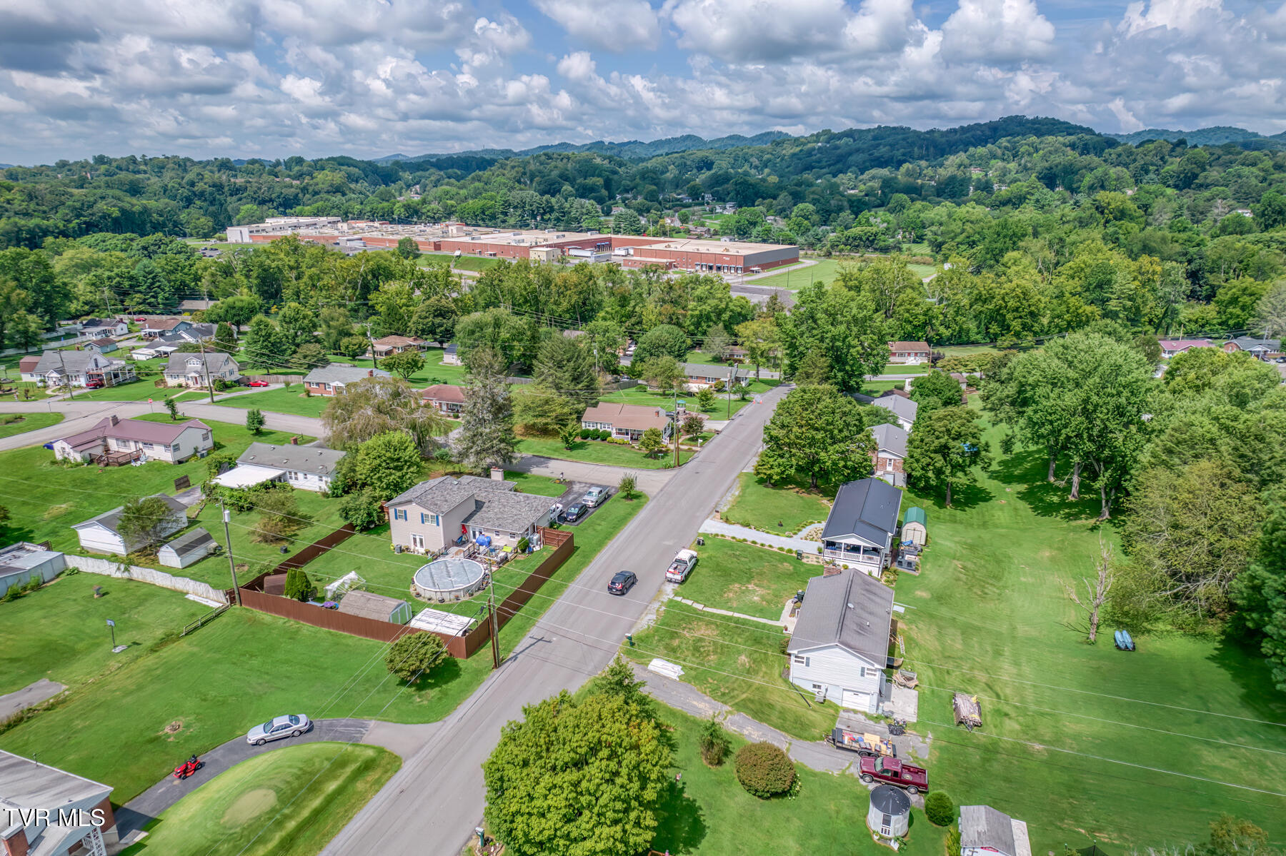 401 Sherwood Road Bristol, VA 24201 - Photo 42 of 43 NEARBY ELEMENTARY SCHOOL