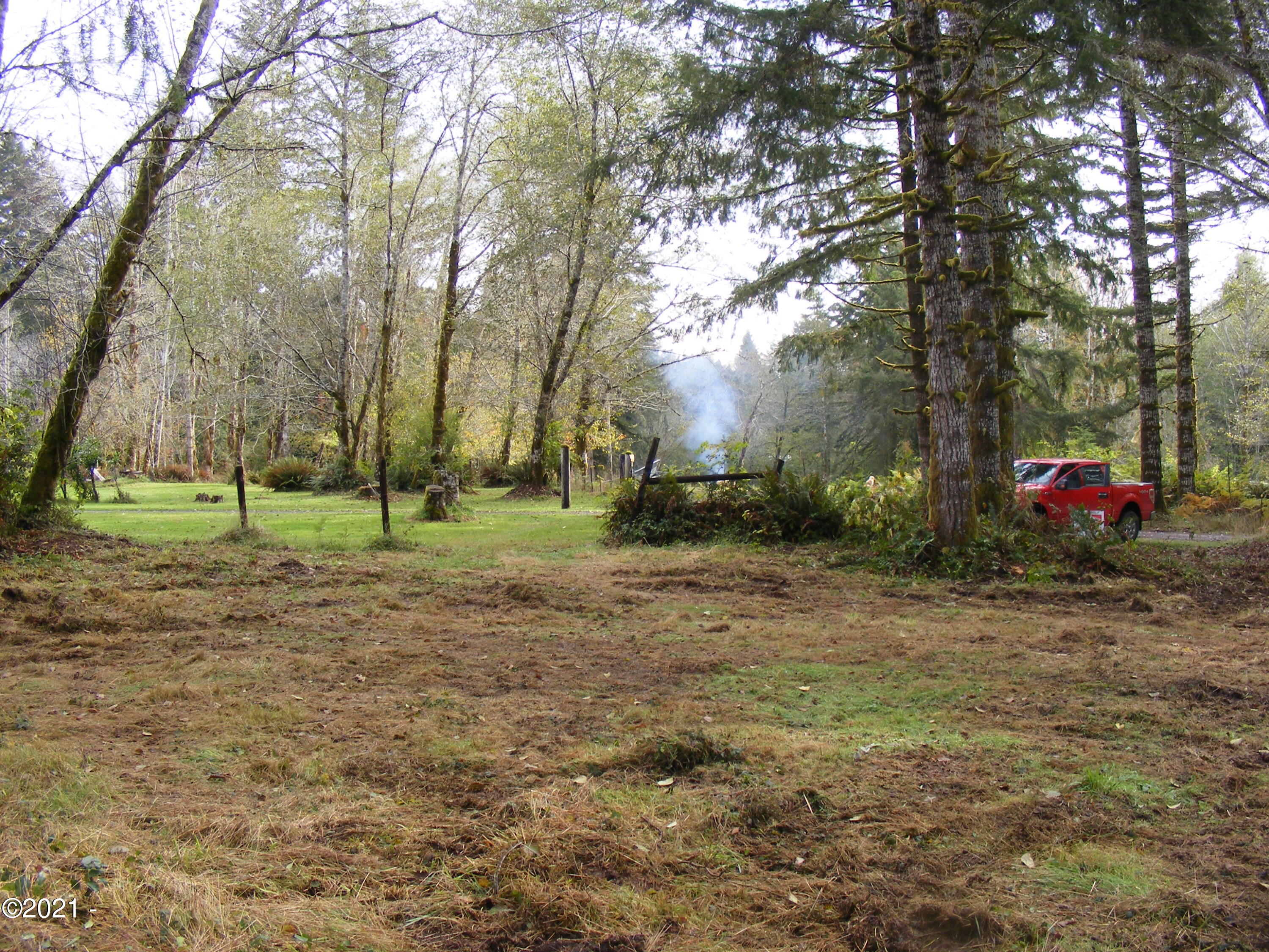 2700 Logsden Road Siletz, OR 97380 - Photo 5 of 7 005