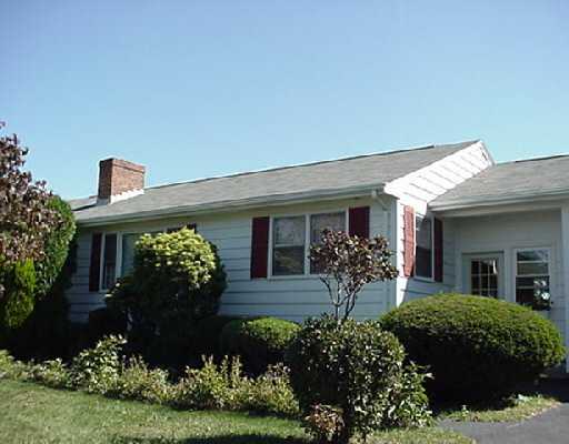 734 Middle Road Portsmouth, RI 02871 - Photo 1 of 1 Exterior Front.