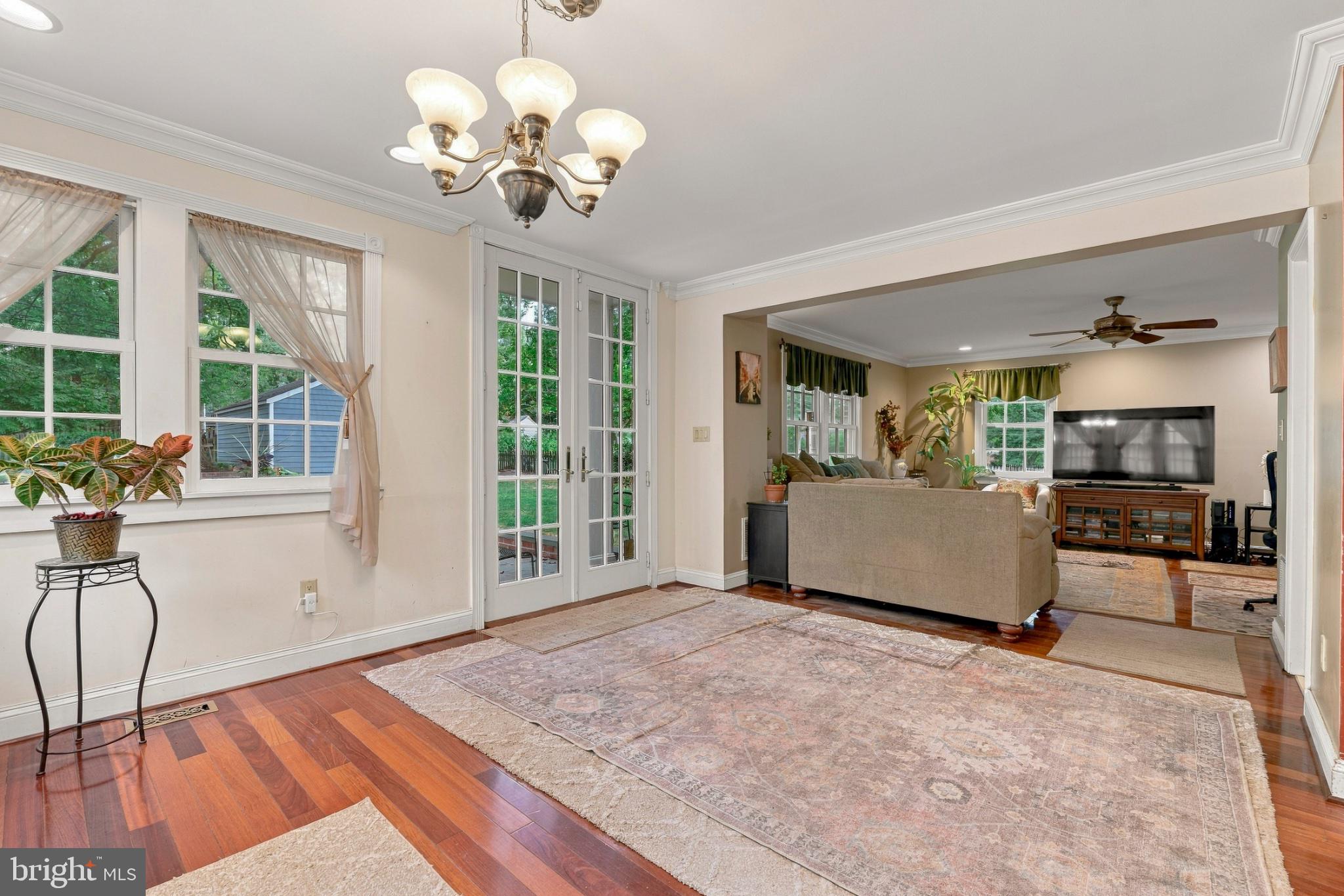 5419 Springlake Way Baltimore, MD 21212 - Photo 9 of 39 Gallery Image 9