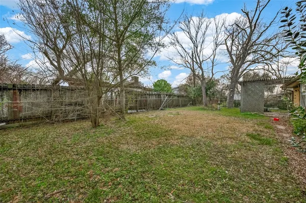 $175,000 | 4303 Brownstone Lane, Houston, TX 77053