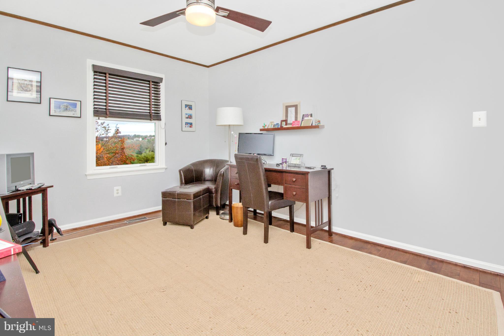 6630 Wind Ridge Road Mount Airy, MD 21771 - Photo 19 of 30 Bedroom